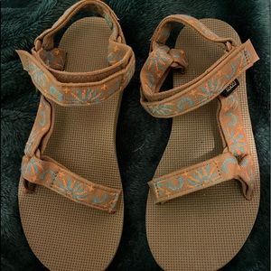 Women’s Teva Sandals